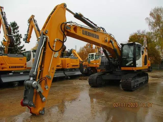 2023 Liebherr R930 NLC crawler excavator, front three-quarter view