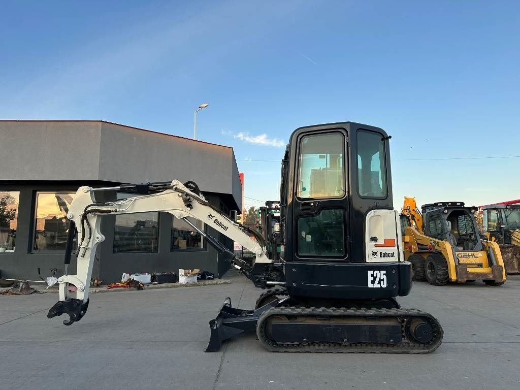 2013 Bobcat E25 mini excavator, side view 2013 Bobcat E25 mini excavator, side view