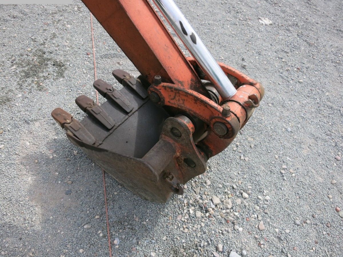 Hitachi EX26 mini excavator bucket and arm detail Hitachi EX26 mini excavator bucket and arm detail