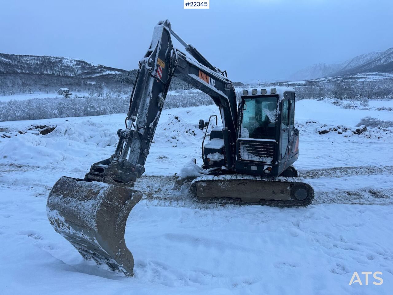 2022 Hardlife HE80 crawler excavator, side view 2022 Hardlife HE80 crawler excavator, side view
