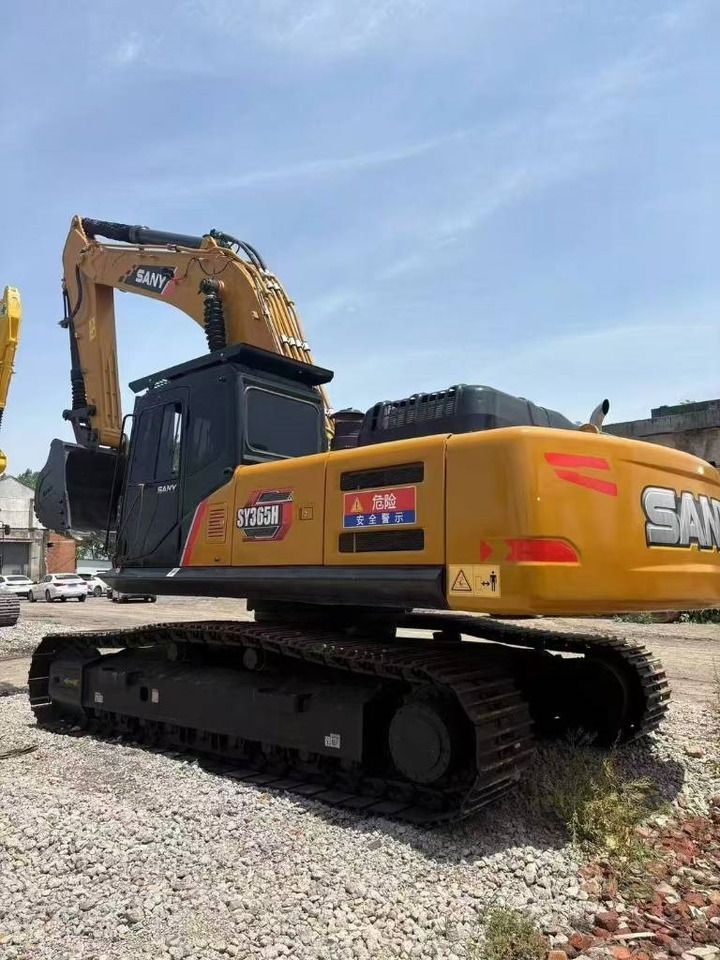 2023 Sany SY365H crawler excavator, rear three-quarter view 2023 Sany SY365H crawler excavator, rear three-quarter view