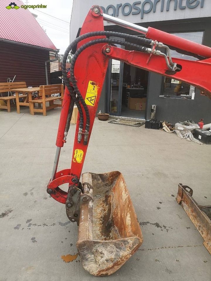 2011 Bobcat E14 mini excavator boom and bucket detail 2011 Bobcat E14 mini excavator boom and bucket detail
