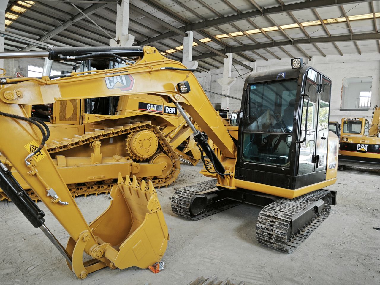 Caterpillar 307E Mini Excavator, front three-quarter view