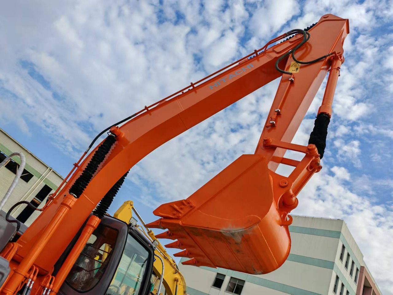 Escavatore Cingolato Hitachi ZX200 del 2022 Escavatore Cingolato Hitachi ZX200 del 2022