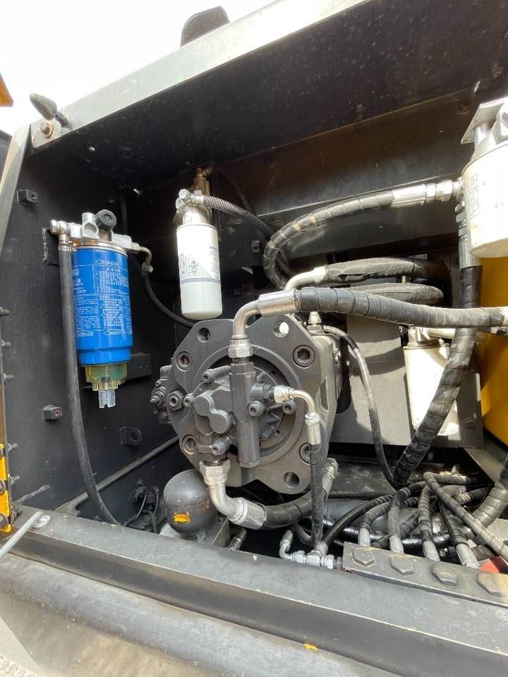 2025 Volvo EC290 crawler excavator engine compartment detail
