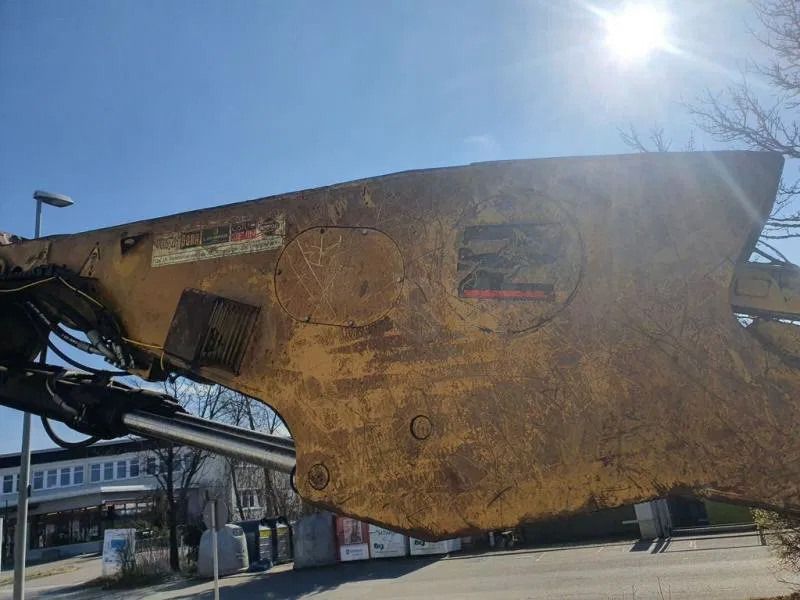 2013 Caterpillar 328D Tunnelbag boom detail