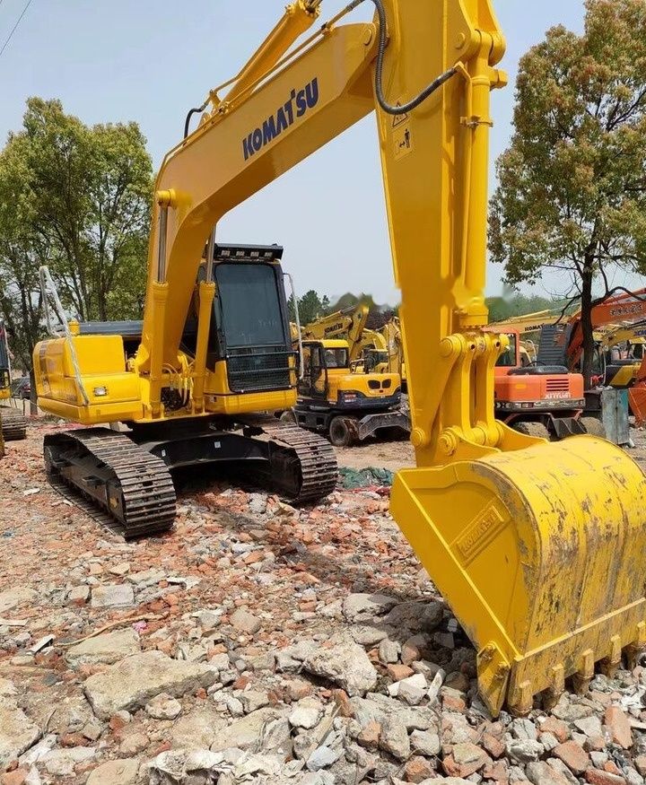 2019 Komatsu PC160 crawler excavator, front three-quarter view