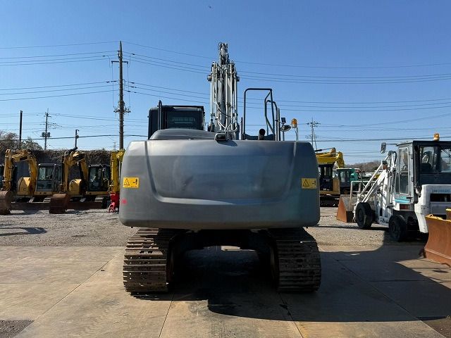 2014 Kobelco SK200H-9 crawler excavator rear view 2014 Kobelco SK200H-9 crawler excavator rear view