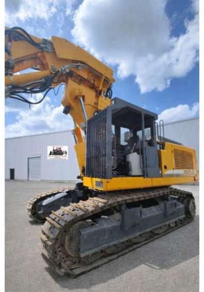 2008 Liebherr R944C TUNNEL crawler excavator, side view