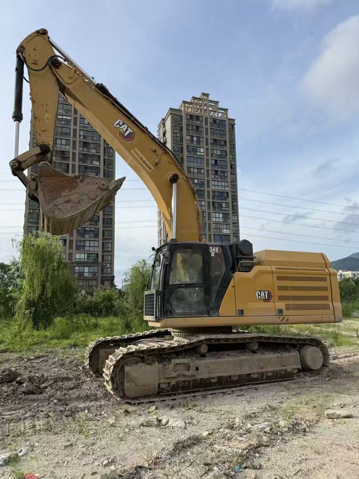 2021 Caterpillar 349 crawler excavator side view 2021 Caterpillar 349 crawler excavator side view