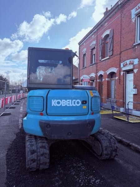 2020 Kobelco SK45 mini excavator, rear view 2020 Kobelco SK45 mini excavator, rear view