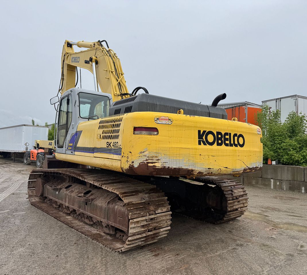 2006 Kobelco SK480LC crawler excavator, rear three-quarter view