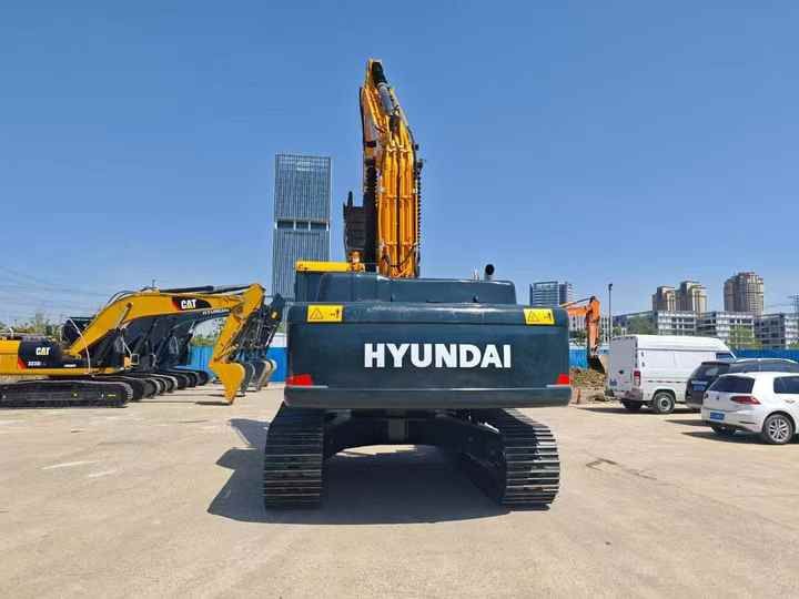 2021 Hyundai 305 Crawler Excavator