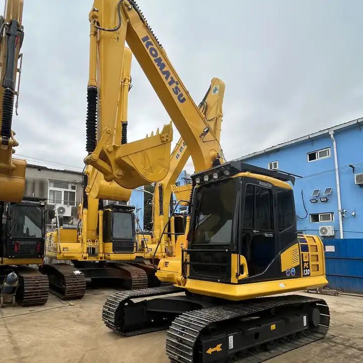 2020 Komatsu PC130-7 crawler excavator, front three-quarter view 2020 Komatsu PC130-7 crawler excavator, front three-quarter view