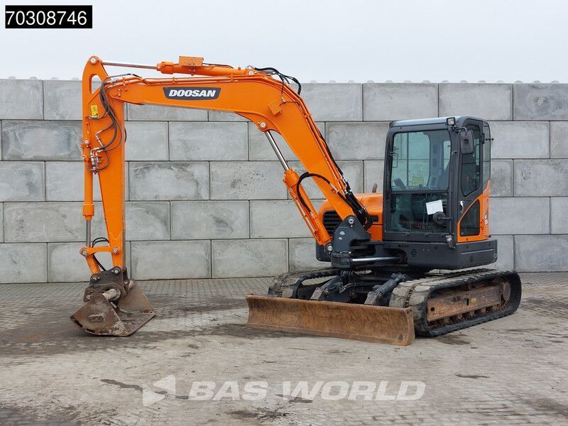 2021 Doosan DX85R-3 mini excavator, side view