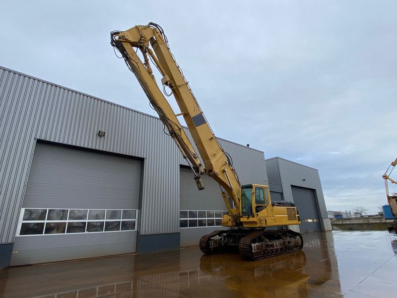 1998 Caterpillar 345BL crawler excavator, side view
