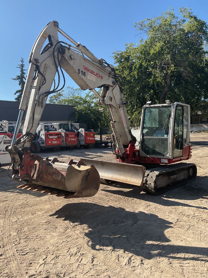 2013 Takeuchi TB290 crawler excavator, side view 2013 Takeuchi TB290 crawler excavator, side view
