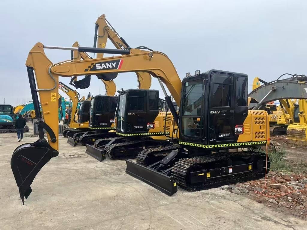 2025 Sany SY75C crawler excavator, front three-quarter view 2025 Sany SY75C crawler excavator, front three-quarter view