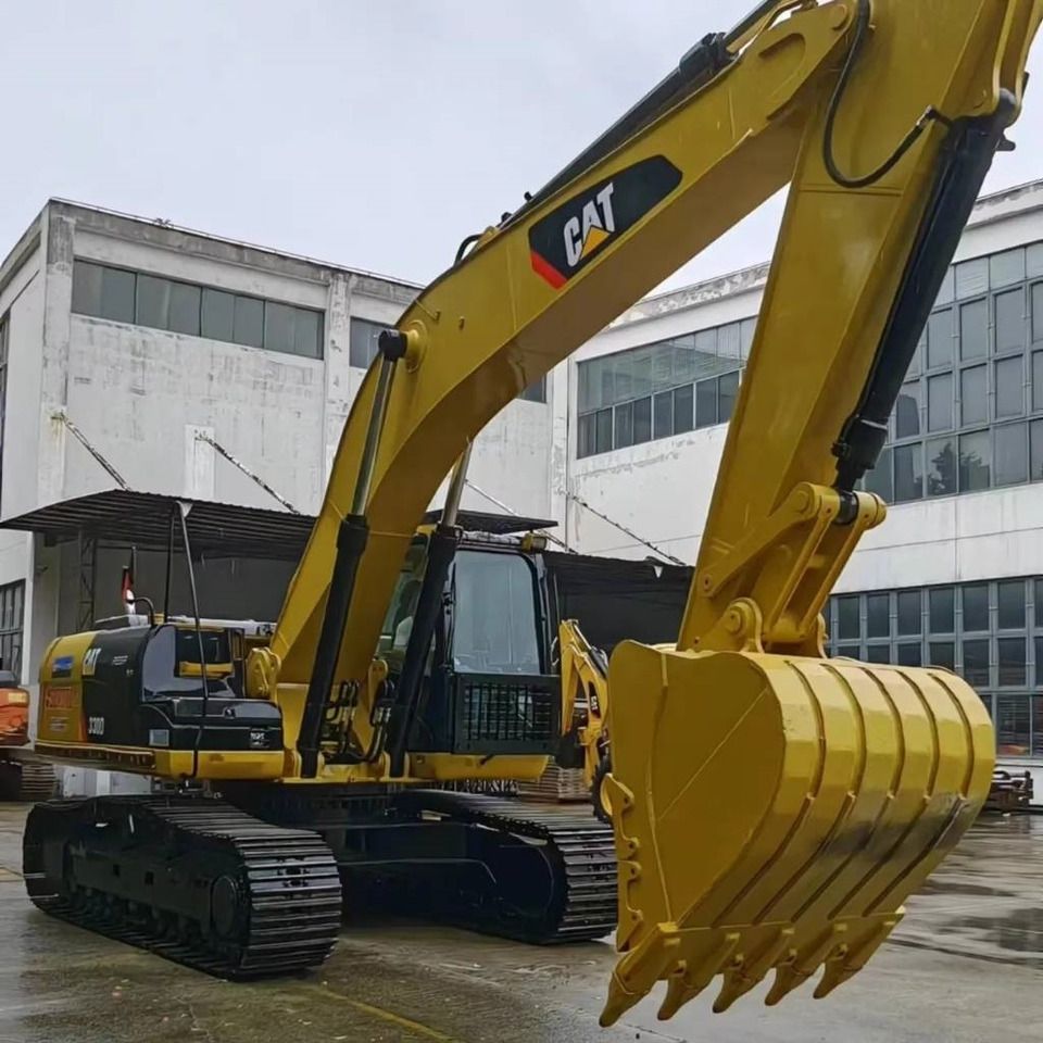 2022 Caterpillar 330D mini excavator, front three-quarter view