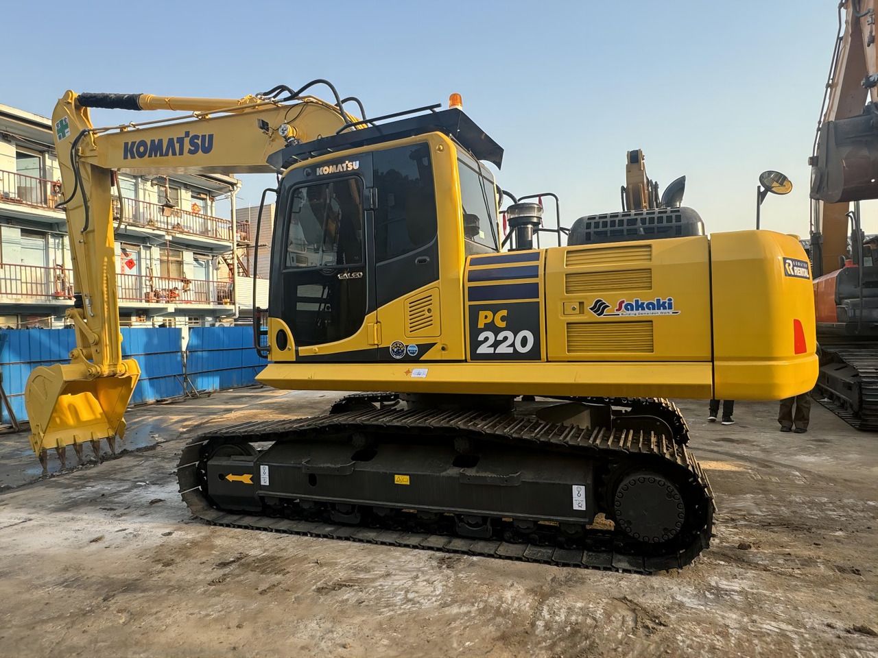 2024 Komatsu PC220-8 Raupenbagger, Seitenansicht 2024 Komatsu PC220-8 Raupenbagger, Seitenansicht