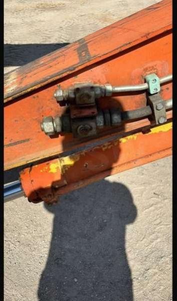 2007 Hitachi ZX210LC-3 material handler boom hydraulic detail 2007 Hitachi ZX210LC-3 material handler boom hydraulic detail