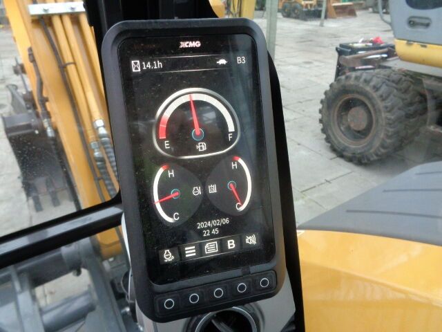 2023 XCMG XE55GA mini excavator cab interior display 2023 XCMG XE55GA mini excavator cab interior display