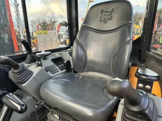 2016 Bobcat E50 mini excavator interior cab view 2016 Bobcat E50 mini excavator interior cab view