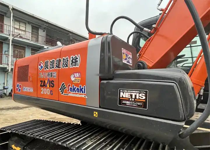 2018 Hitachi ZAXIS 200G crawler excavator side view 2018 Hitachi ZAXIS 200G crawler excavator side view