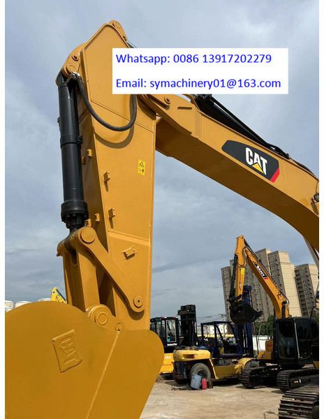 2026 Caterpillar 336D2 crawler excavator boom and bucket detail 2026 Caterpillar 336D2 crawler excavator boom and bucket detail