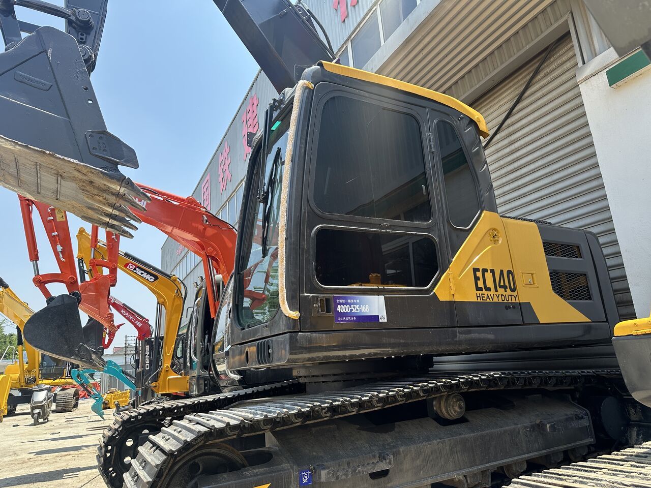 2023 Volvo EC140 crawler excavator side view 2023 Volvo EC140 crawler excavator side view