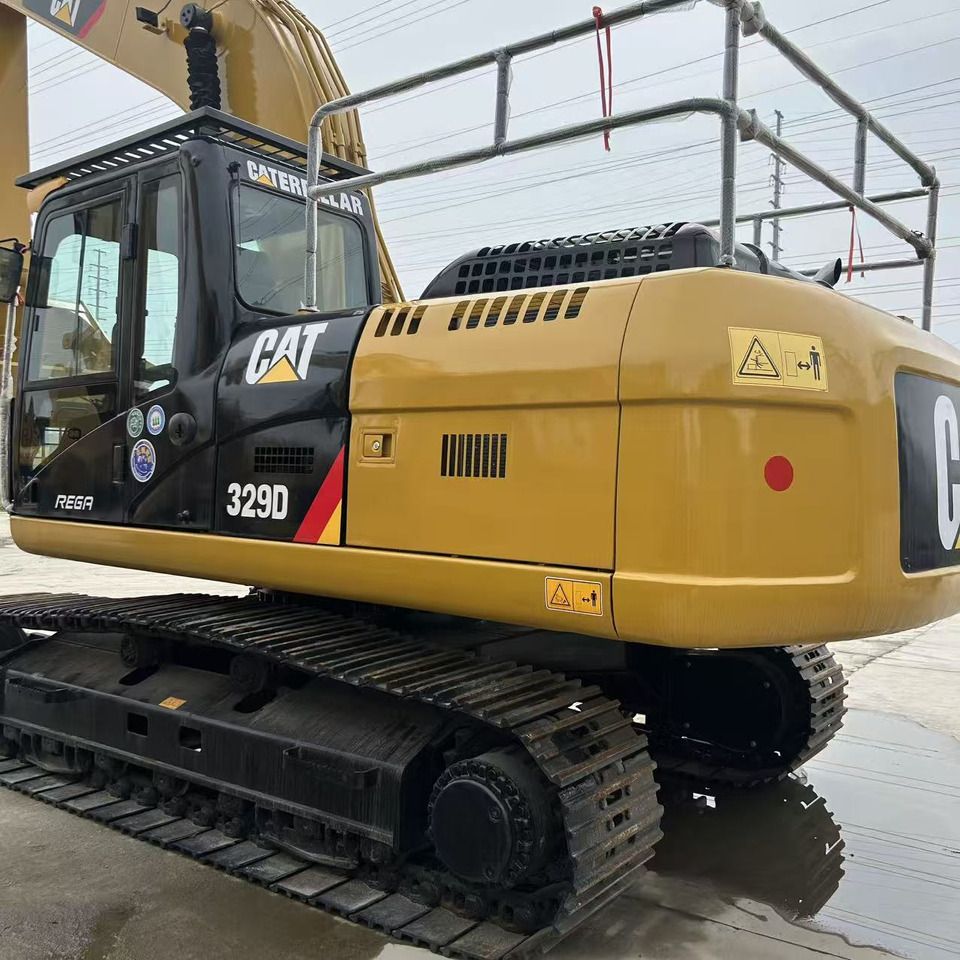 2020 Caterpillar 329D crawler excavator, rear three-quarter view 2020 Caterpillar 329D crawler excavator, rear three-quarter view