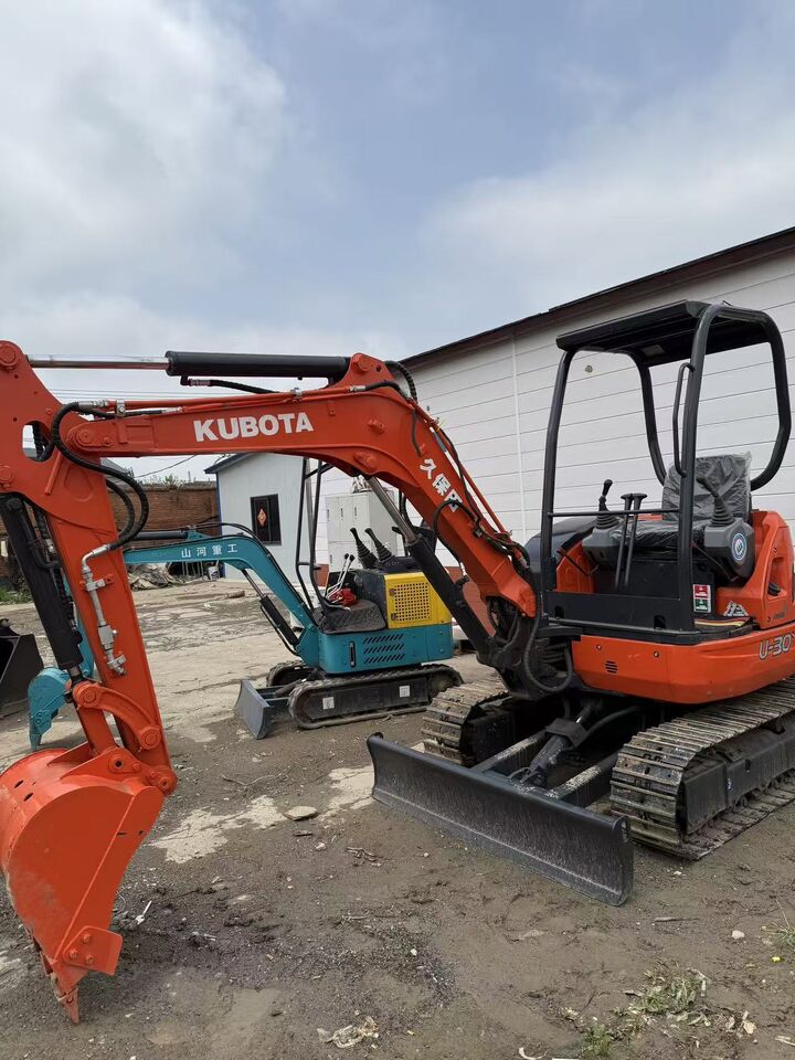 2024 Kubota U-30 mini excavator, side view