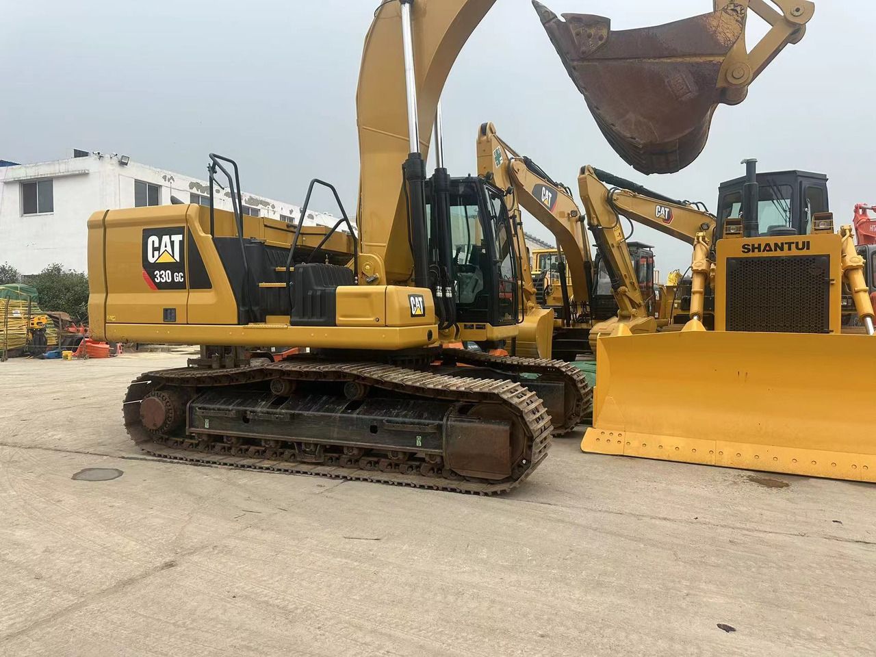2020 Caterpillar 330GC crawler excavator, side profile view