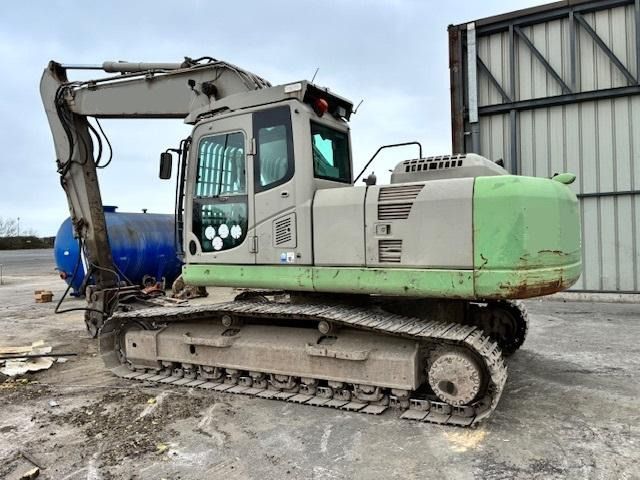 2007 Komatsu PC240HRD-8 crawler excavator, side view