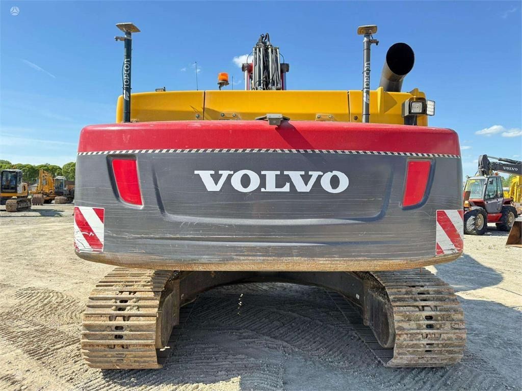 2013 Volvo EC250DL crawler excavator, rear view