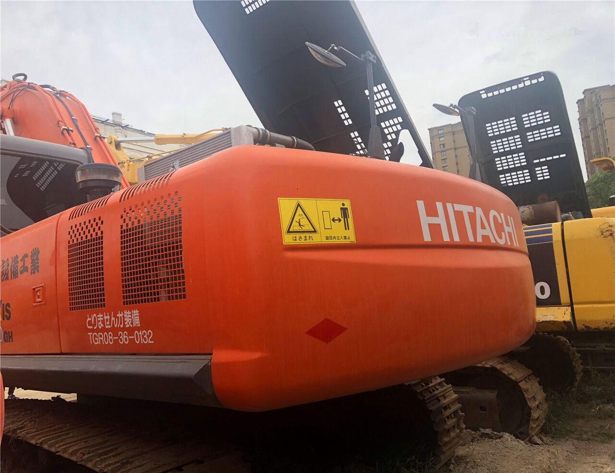 2018 Hitachi ZX360 crawler excavator rear view 2018 Hitachi ZX360 crawler excavator rear view