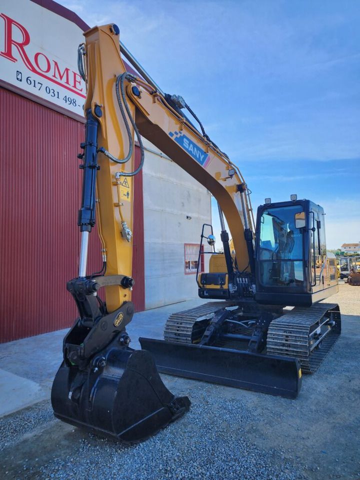 2022 Sany SY135C crawler excavator, front three-quarter view