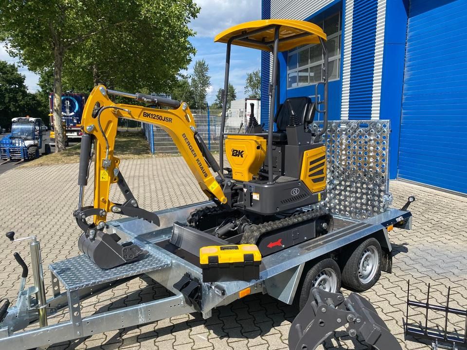 Berger Kraus BK1250JSR mini excavator on trailer, side view