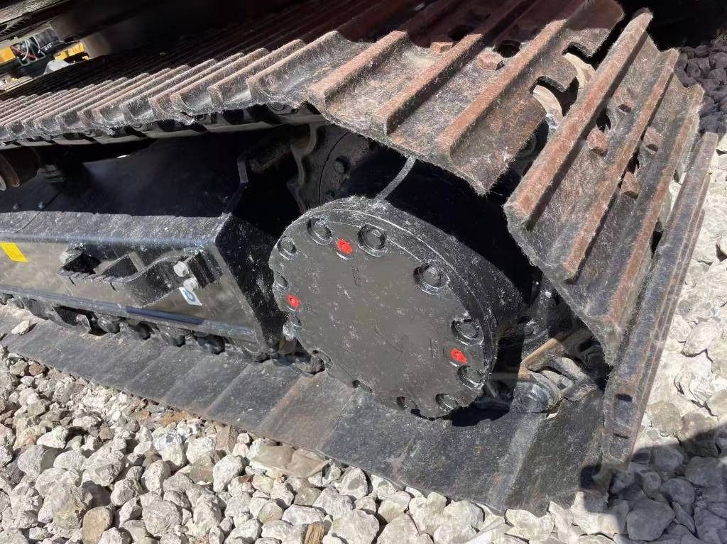 2024 Hitachi 120 crawler excavator track assembly detail 2024 Hitachi 120 crawler excavator track assembly detail