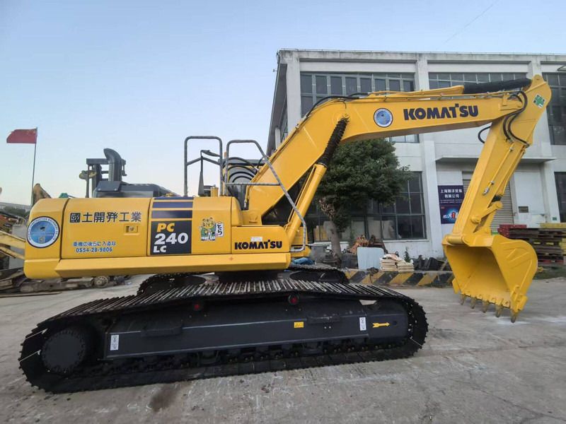 2024 Komatsu PC240LC-8 crawler excavator, side profile view
