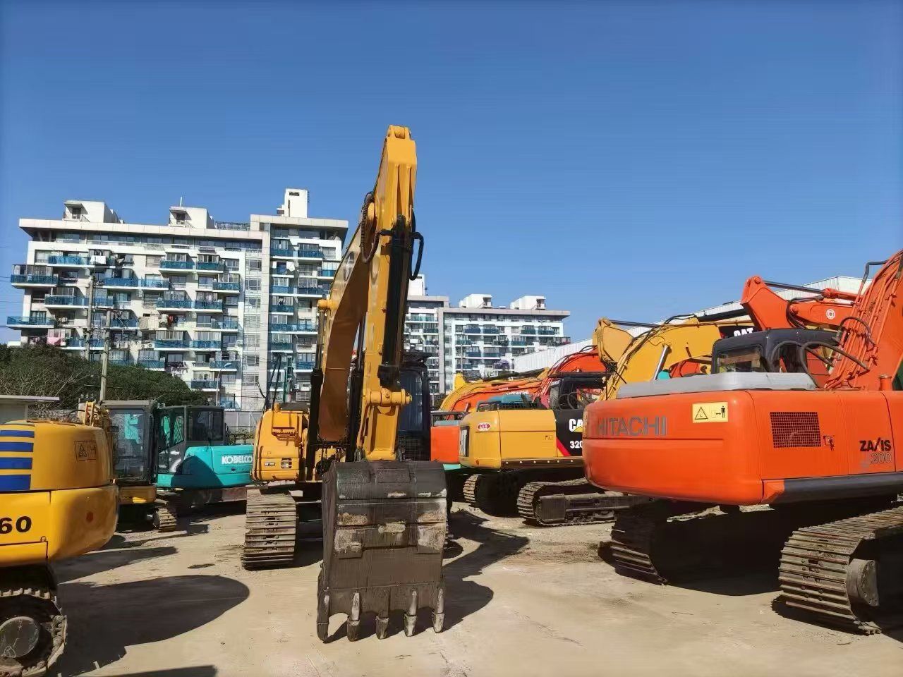 2020 Caterpillar 315D Escavatore Cingolato