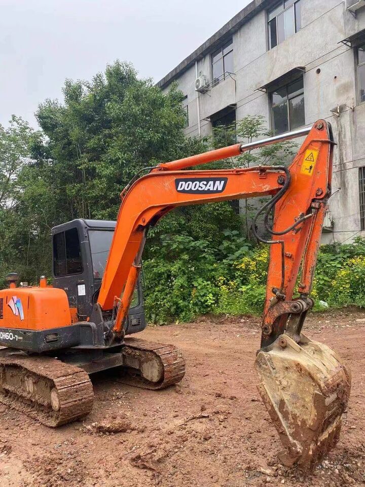 2024 Doosan DH60-7 mini excavator, side profile view 2024 Doosan DH60-7 mini excavator, side profile view