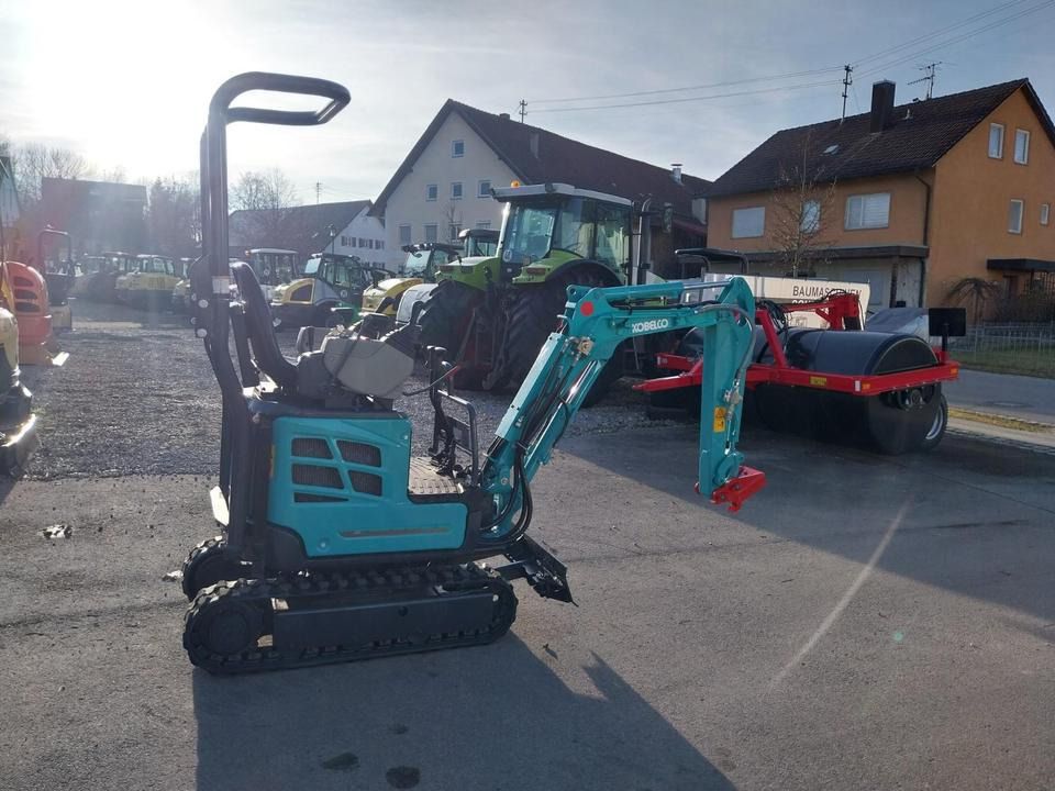 2019 Kobelco SK10SR mini excavator, side view 2019 Kobelco SK10SR mini excavator, side view