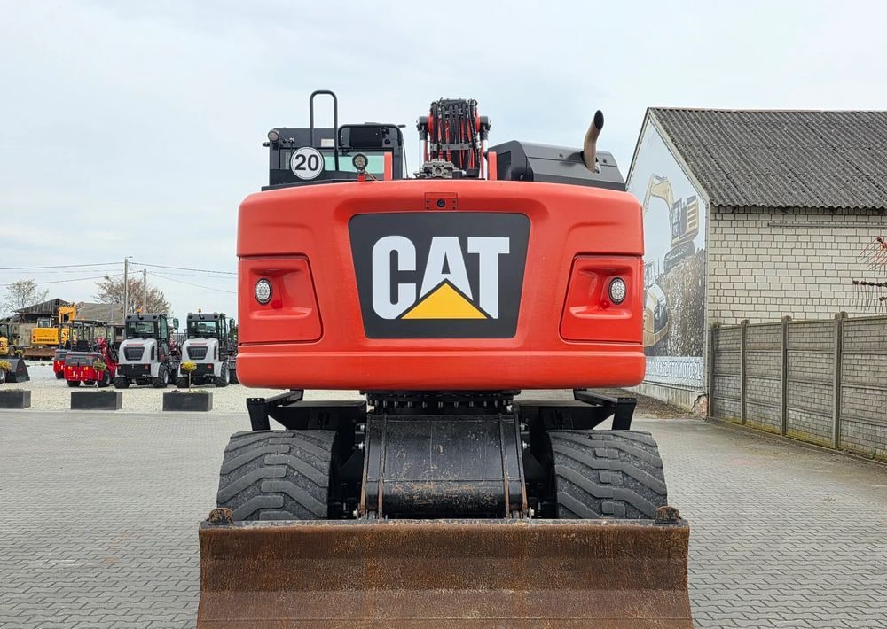 2019 Caterpillar M317F wheel excavator, rear view 2019 Caterpillar M317F wheel excavator, rear view