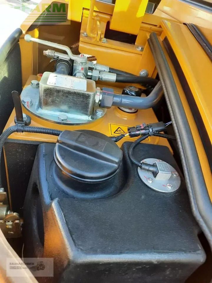 2023 Zettelmeyer XE35E mini excavator engine compartment detail 2023 Zettelmeyer XE35E mini excavator engine compartment detail