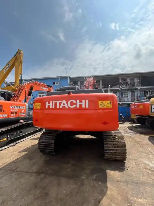 2008 Hitachi ZX120 crawler excavator, rear view 2008 Hitachi ZX120 crawler excavator, rear view