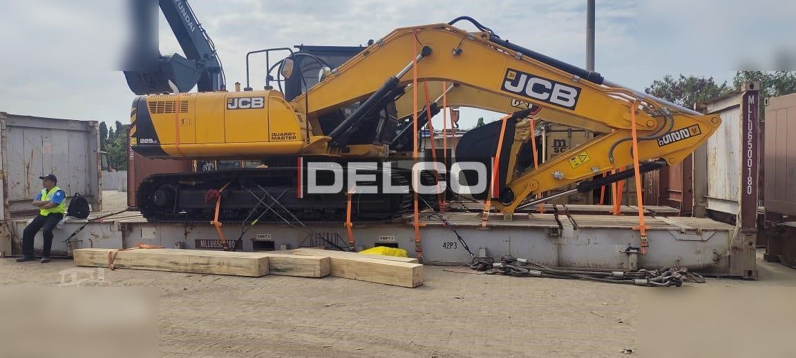 New 2026 JCB 225LC ECO PLUS Crawler Excavator New 2026 JCB 225LC ECO PLUS Crawler Excavator