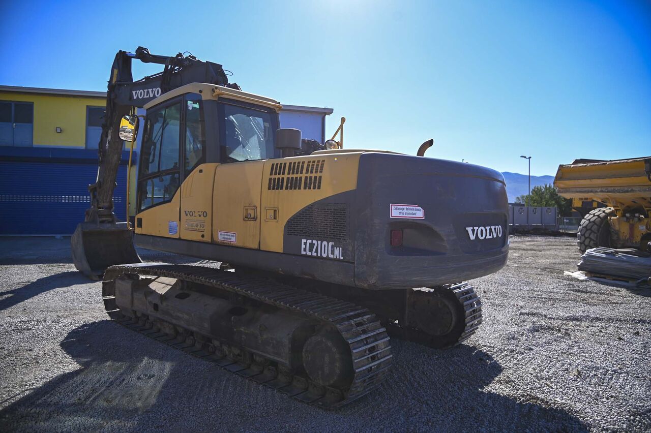 2007 Volvo EC210CNL crawler excavator, rear three-quarter view 2007 Volvo EC210CNL crawler excavator, rear three-quarter view