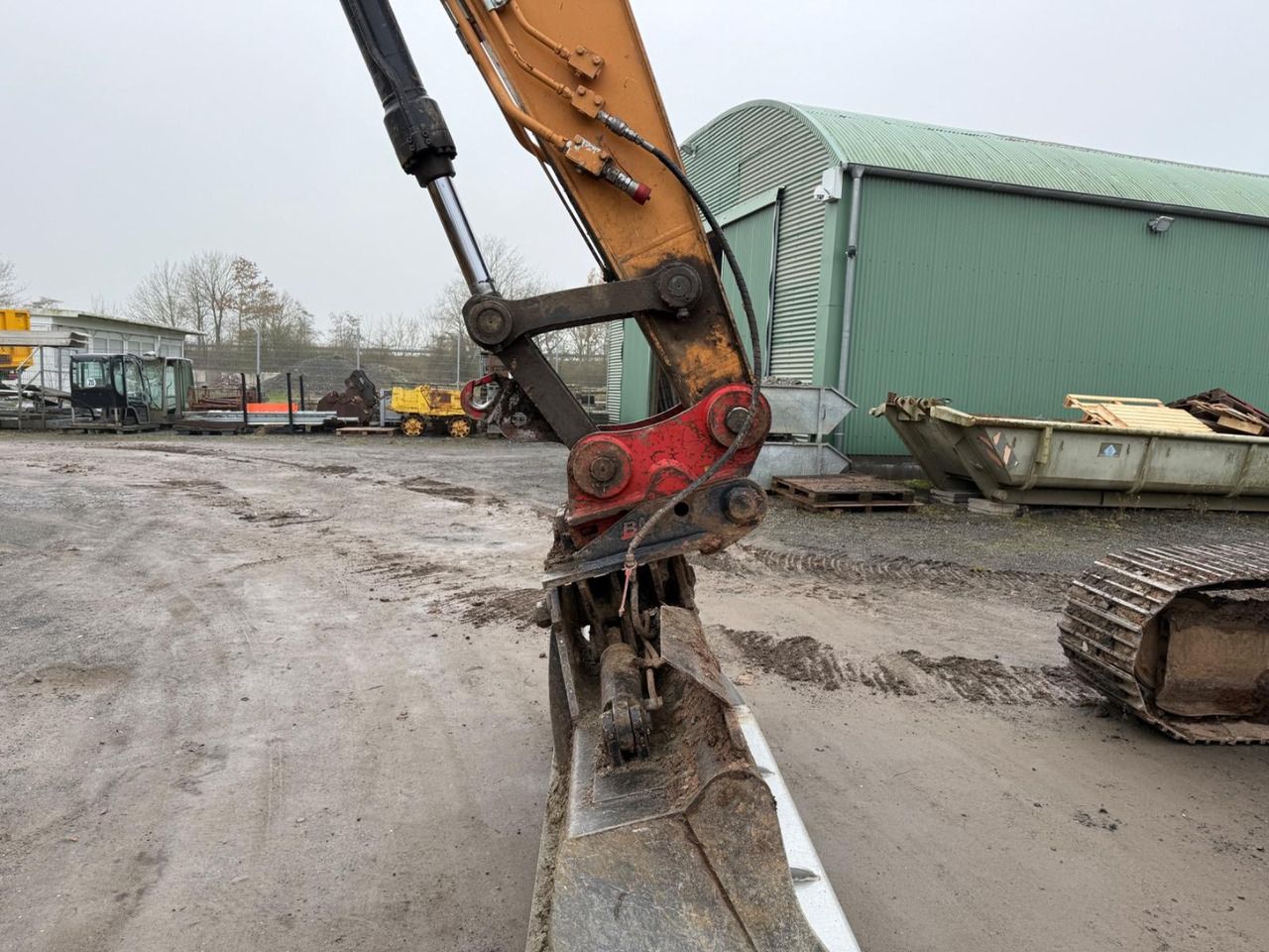 2018 CASE CX210D crawler excavator bucket and coupler detail