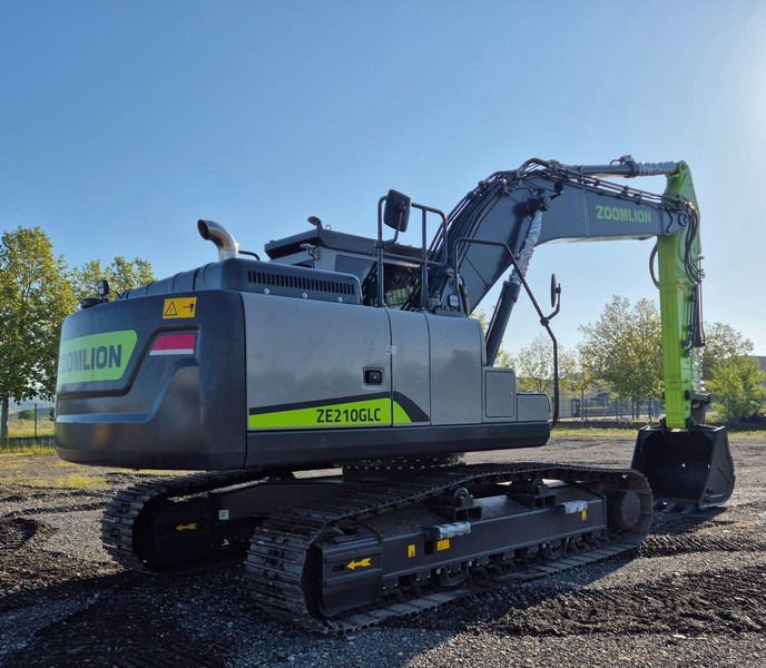 2026 Zoomlion ZE210GLC crawler excavator, rear three-quarter view 2026 Zoomlion ZE210GLC crawler excavator, rear three-quarter view